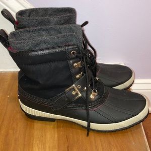 Tommy Hilfiger Lined Winter Boots w/ leather sole
